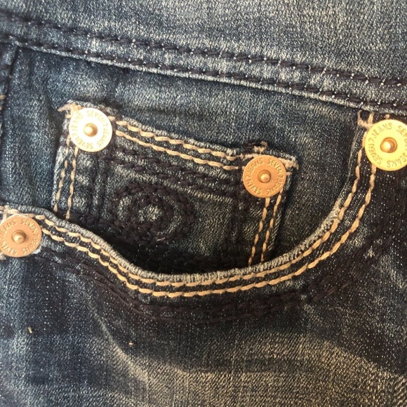 Seven7 Women’s Dark Wash Stretch Mid Rise Boot Cut Jeans Sz 13/31 NWT - Picture 5 of 16